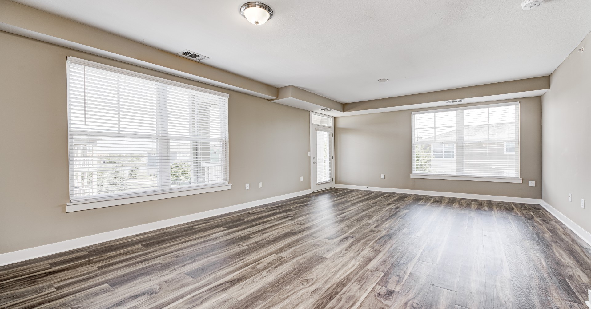 The District At Saxony Living Dining Room